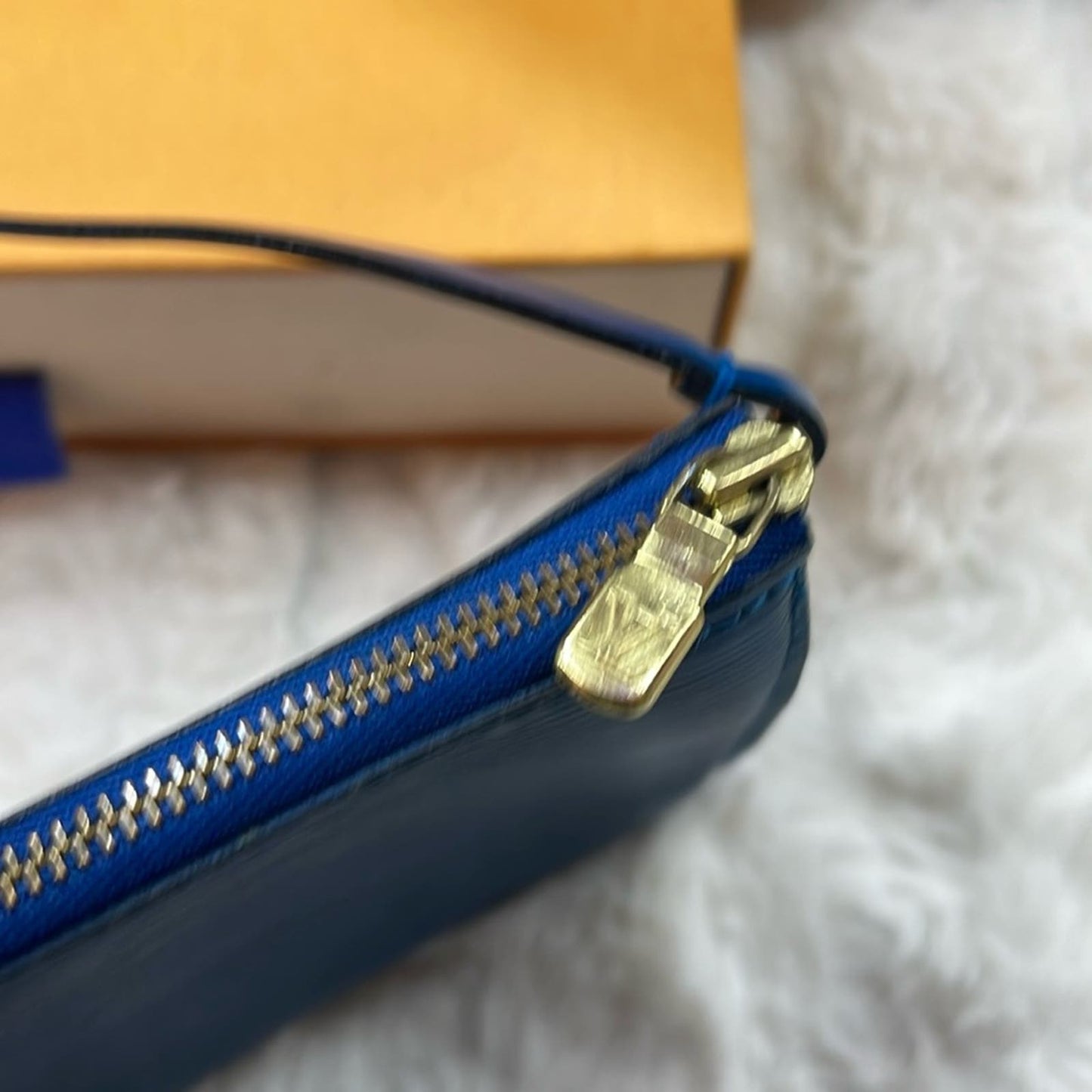 Louis Vuitton Epi wristlet pouchette