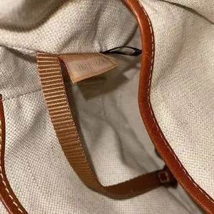 NWOT Dooney & Bourke leather crossbody π