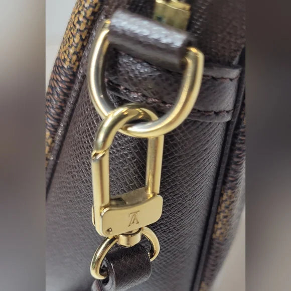 Louis Vuitton Brown Damier Ebene Trousse Bag, crossbody bag π©·