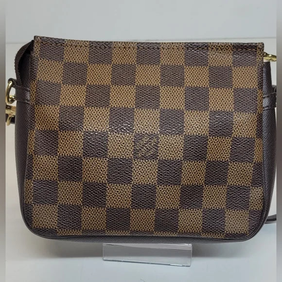 Louis Vuitton Brown Damier Ebene Trousse Bag, crossbody bag π©·