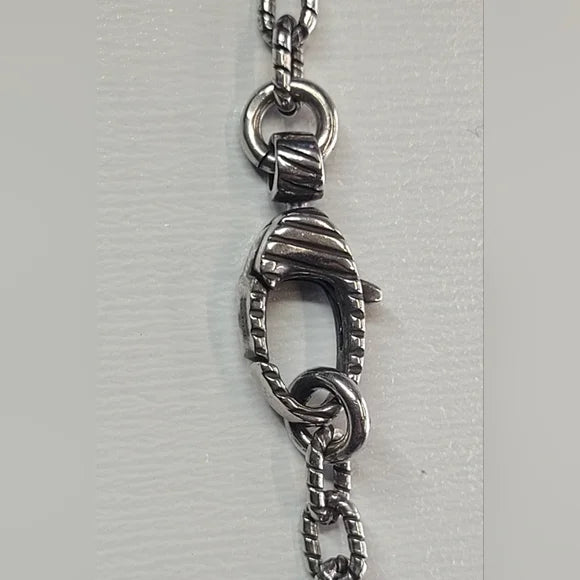 Gucci Interlocking G Silver Necklace