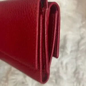 Gucci Marmont Red Pebbled Leather Compact Wallet