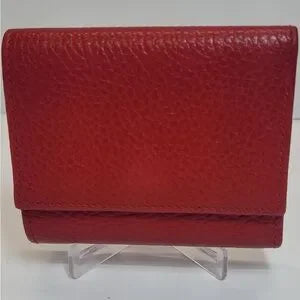Gucci Marmont Red Pebbled Leather Compact Wallet
