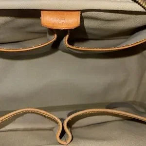 Gorgeous Louis Vuitton Deauville handbag with COA๐