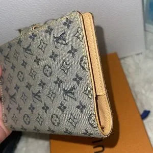 Louis Vuitton Mini Lin PM Agenda