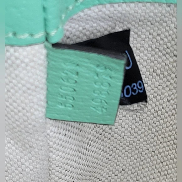 🔥Gucci Ophidia Teal Leather Bucker Bag🔥
