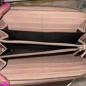 Gucci Marmont zippy long wallet