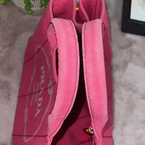 EUC Large Prada Canapa tote with original strap π