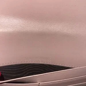NWOT Gucci Guccisimma long wallet