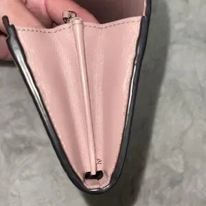 NWOT Gucci Guccisimma long wallet