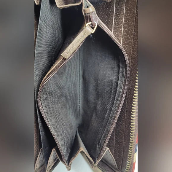 Gucci GG Supreme Courier Limited Edition Long Zippy Wallet