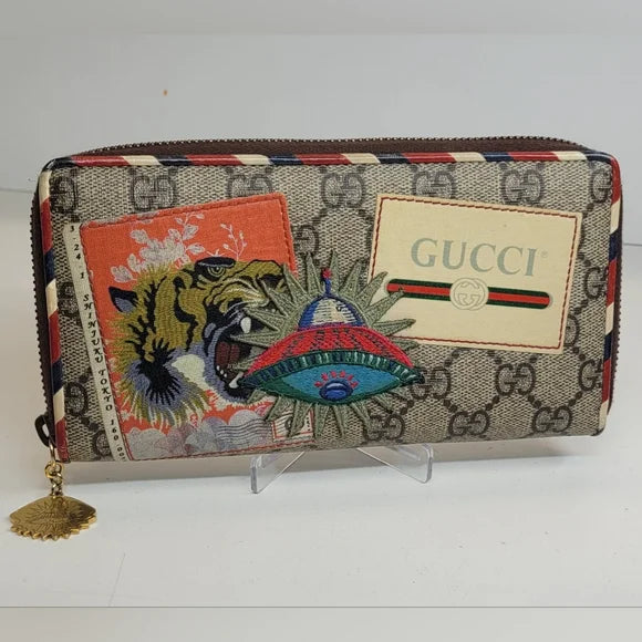Gucci GG Supreme Courier Limited Edition Long Zippy Wallet