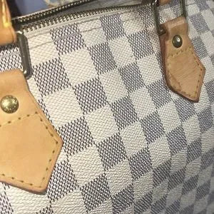 Louis Vuitton Damier Azur speedy 30