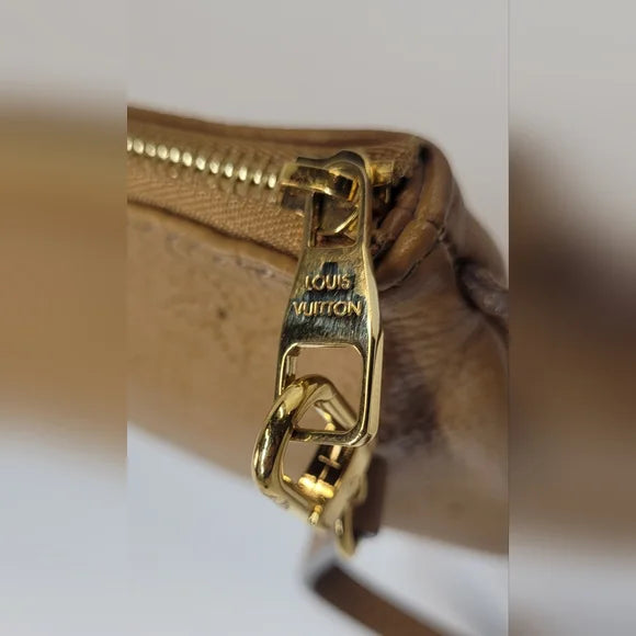 Louis Vuitton Mahina Selene Monogram Pochette