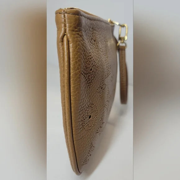 Louis Vuitton Mahina Selene Monogram Pochette
