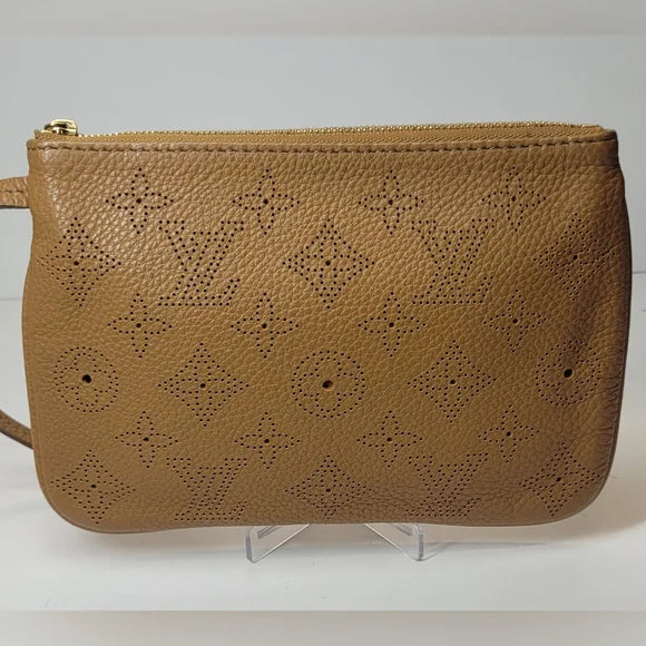 Louis Vuitton Mahina Selene Monogram Pochette
