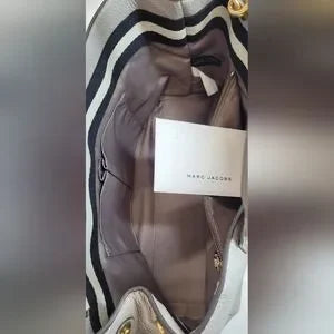 Like new Marc Jacobs Light Grey Gotham Tote with Cotton Strap