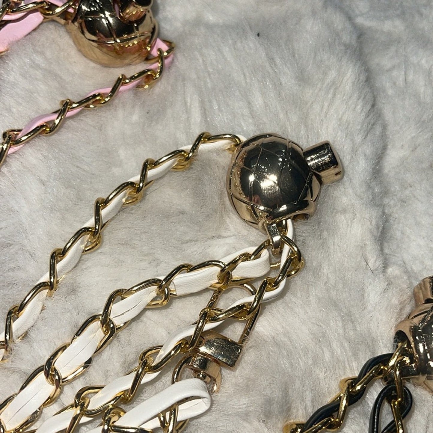 Beautiful adjustable crossbody chairs fit walkers & bags