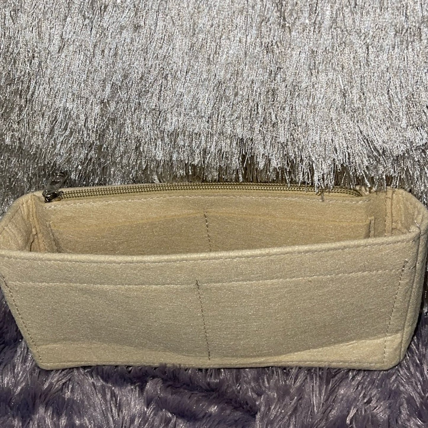 NIB- 9x6 bag organizer
