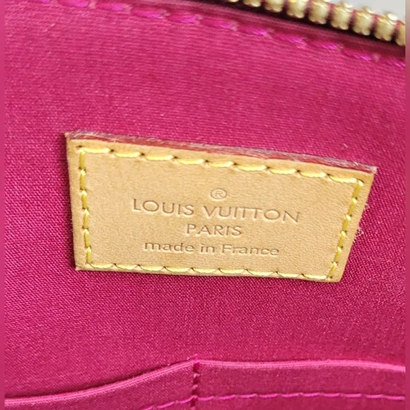 Louis Vuitton pink/red Vernis Alma PM with Lock & Key🔥