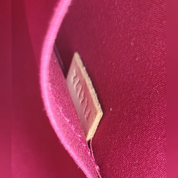 Louis Vuitton pink/red Vernis Alma PM with Lock & Key🔥