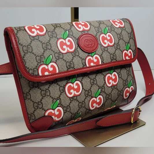 Gucci GG Supreme Special Edition Coated Canvas Apple Monogram Bumbag, X Body 🩷