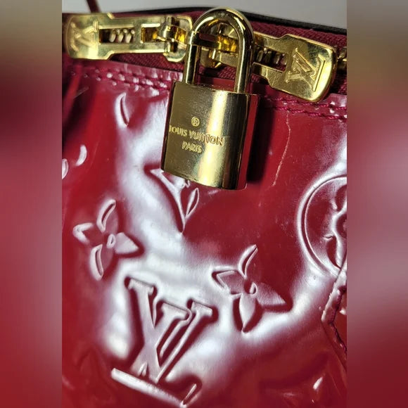 Louis Vuitton pink/red Vernis Alma PM with Lock & Key🔥