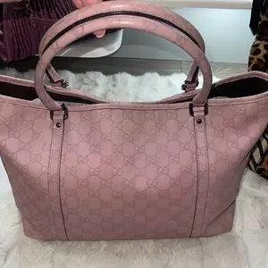 Gucci pink leather shoulder bag