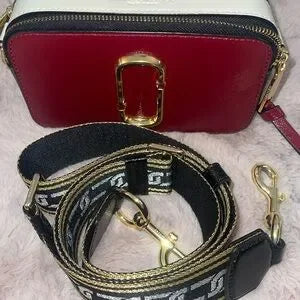 NWOT Marc Jacobs Snapshot