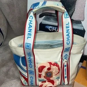 Chanel Authentic Rare camellia Surf Sport Line Tote 🩷