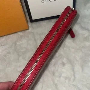 Chanel Red Quilted Caviar Leather CC with COA card