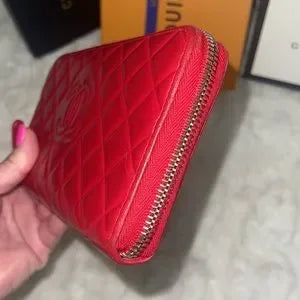 Chanel Red Quilted Caviar Leather CC with COA card