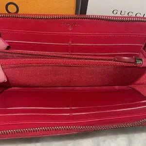 Chanel Red Quilted Caviar Leather CC with COA card