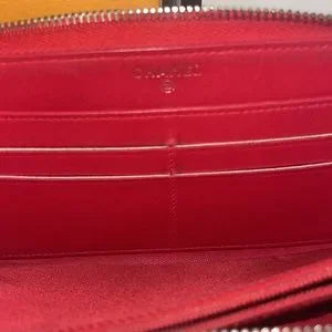 Chanel Red Quilted Caviar Leather CC with COA card