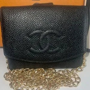 🔥Chanel caviar bifold wallet🔥