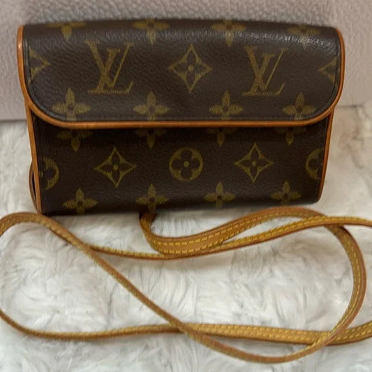 Louis Vuitton Florentine pouchette belt bag /crossbody