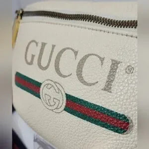 Gucci white long calfskin Leather Crossbody🩷
