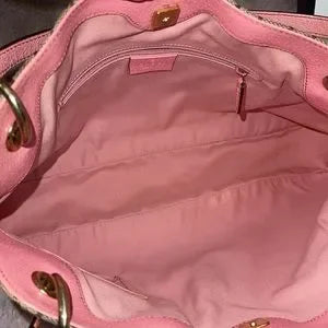 Beautiful Gucci GG canvas shoulder bag 💞