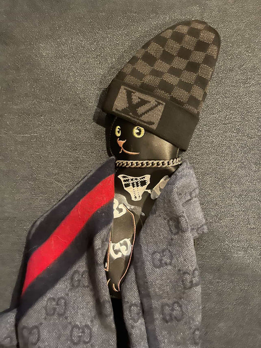 "LUCCI"
