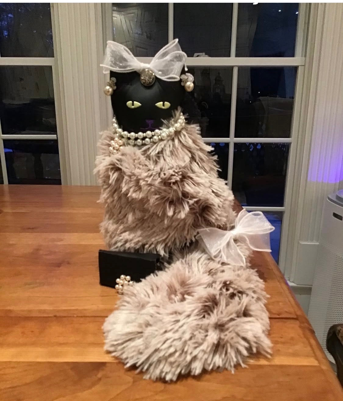 "KO KO KITTY"