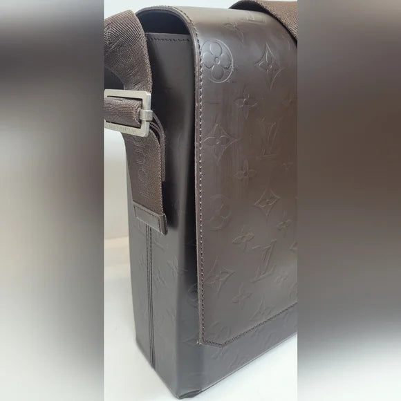 Louis Vuitton Glace Monogram Fonzie Messenger Bag