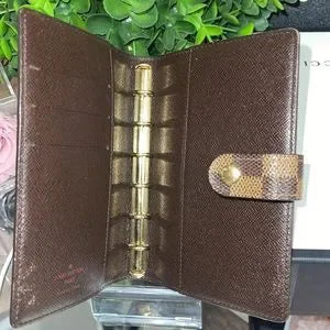 Gorgeous condition Louis Vuitton Damier Ebene pm agenda wallet
