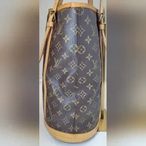 Louis Vuitton Brown Monogram GM Bucket Bag