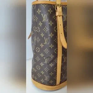 Louis Vuitton Brown Monogram GM Bucket Bag