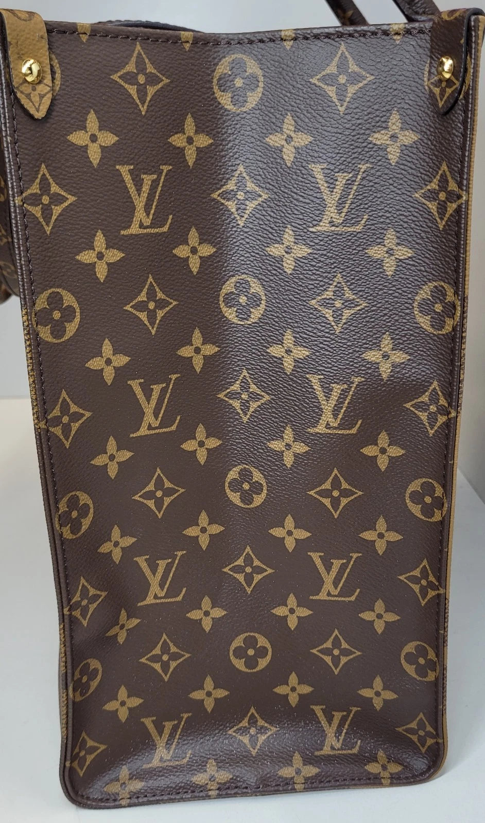 Louis Vuitton On The Go Reverse GM Tote Bag Plus Dustbag