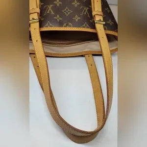 Louis Vuitton Brown Monogram GM Bucket Bag