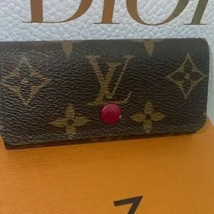 Louis Vuitton monogram 4 ring key chain