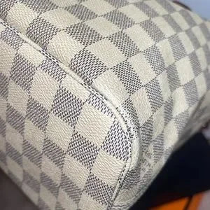 Louis Vuitton Damier Azur Neverfull PM