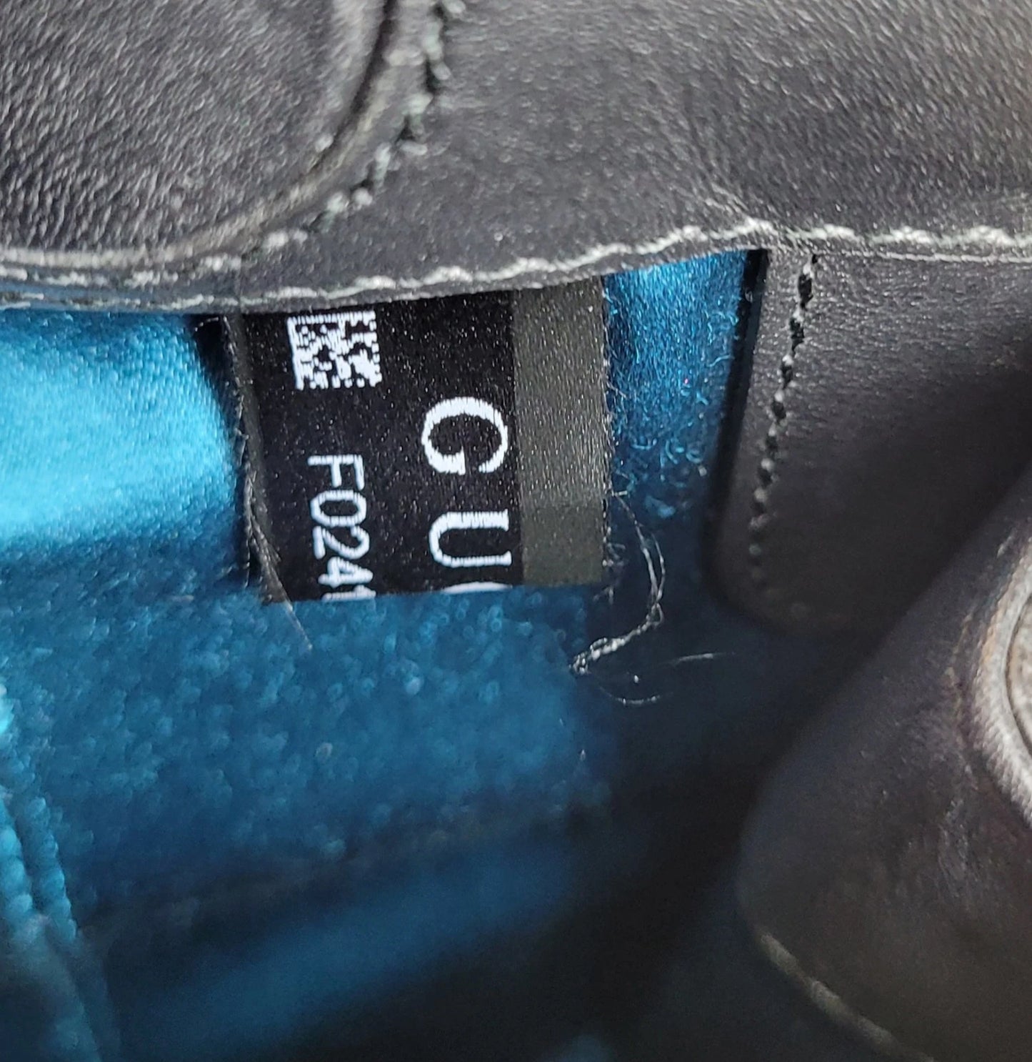 Gucci Ophida Meduim Suede Shoulder Bag