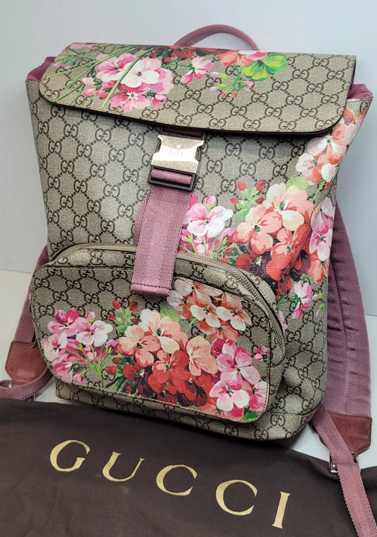 Gucci Blooms GG Supreme Backpack w/ Dustbag